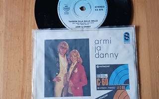 Armi Ja Danny – Tahdon Olla Sulle Hellä 7" ps 1977