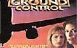Ground Control-Lennonjohto (Kiefer Sutherland) 2374