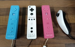 3kpl nintendo wii tarvikeohjaimia ja nunchuk