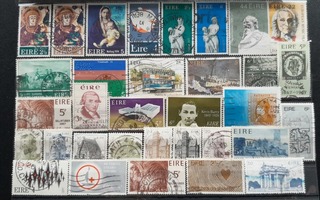 IRLANTI VANHEMPAA LEIMATTUJA postimerkkejä 33 kpl