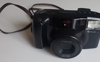 Fuji FZ-2000 Zoom date kamera