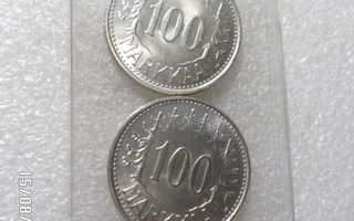 kuvien  mukaiset   2 kpl  100  mk  hopeaa 1959 ja  1960 l.