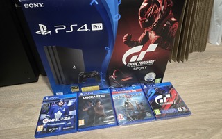 Ps4 PRO [CUH-7116B] + 4 peliä