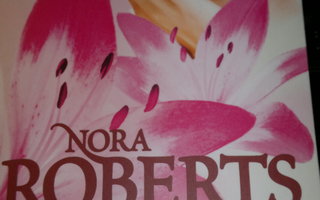 Nora Roberts- Punainen lilja
