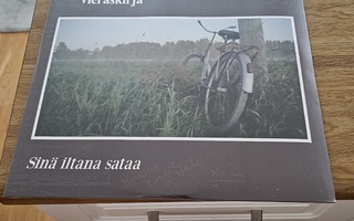 Sir elwoodin vieraskirja: sinä iltana sataa vinyyli