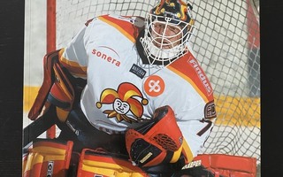 Jokerit Hockey News 2/2005 Tim Thomas kannessa