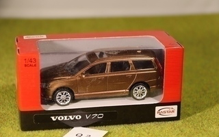 #Q2 Volvo V70, 1:43, käyttämätön