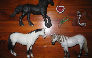 3 SCHLEICH HEVOSTA JA 3 TARVIKETTA