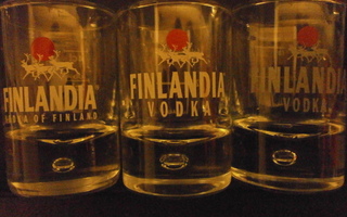 3 kpl Finlandia Vodka snapsilasi (Tapio Wirkkala)