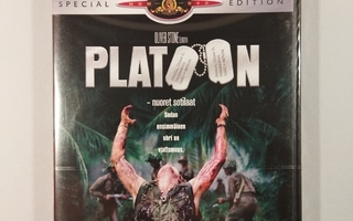 (SL) UUSI! DVD) Platoon - Nuoret Sotilaat (1996) SUOMIKANNET
