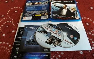 The International - UK/SF Region ABC Blu-Ray (Sony Pictures)