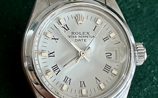 Rolex Oyster Perpetual Date -81 huollettu