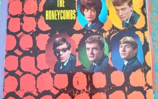 THE HONEYCOMBS LP VUODELTA 1964 PYE NPL 18097