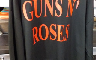 GUNS N ROSES HUPPARI KOKO XL