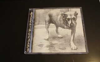 Alice in chains: S/T