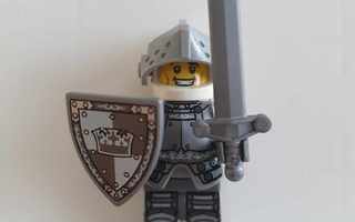 LEGO Heroic Knight