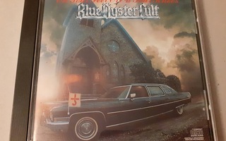 BLUE ÖYSTER CULT: ON YOUR FEET OR ON YOUR KNEES -CD levy