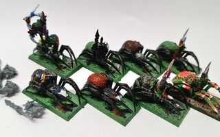 Warhammer Fantasy - 8kpl Forest Goblin Spider Riders [F69]