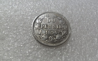 50  penniä  1890   hopeaa  1890    Hieman tummunut,