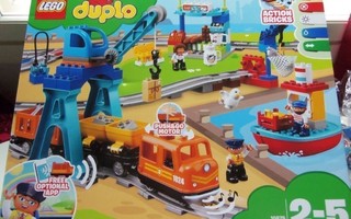 LEGO Duplo 10875: toimiva tavarajuna, sataman nosturi...