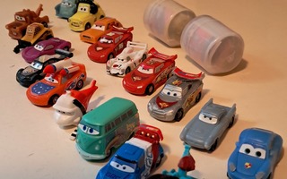 Cars 1, Cars 2 ja tarinatalli- sarjoista yllätysmunalelut