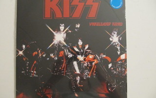 Kiss Unreleased Kisses Värivinyyli LP Avattavat kannet
