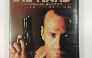 UUSI! 2 DVD) Die Hard (1) - Vain Kuolleen Ruumiini Yli (1988