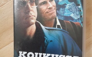 Koukussa (2002) VHS