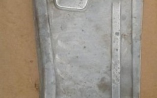Käsijarrun säätimen suojapelti - MB W210