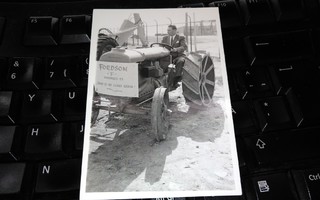Fordson vm.21 Traktori 50-luvun valokuva