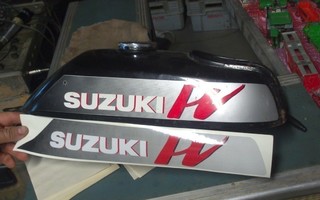Suzuki PV 1990 tankintarrat