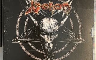 VENOM - Metal Black cd (in slipcase)