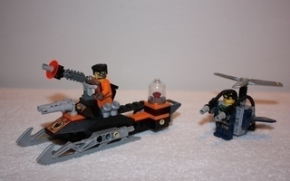 LEGO #8631 – Agents – Mission 1: Jetpack Pursuit