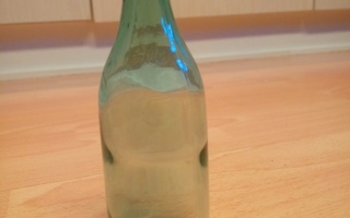 Pieni 15cm vihreä pullo