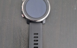 Amazfit Stratos 3 urheilukello, musta