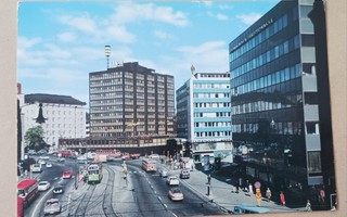 Helsinki, Hämeentie (mm. Kansa-talo), uusia liiketaloja 1970