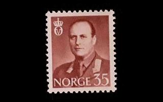 Norja 450 ** Olav V 35 öre rusk.punainen (1960)