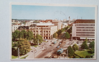 Vanha Tampere postikortti, Hämeenkatu, taustalla asema v. 61
