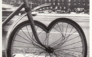 Rakastuiko pyöräilijä? (postikortti)