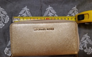 Michael Kors kultainen lompakko