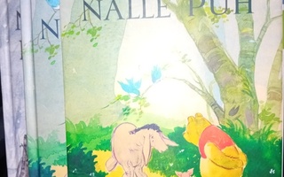 Minne: Nalle Puh & Nalle Puh rakentaa talon + LAATIKKO