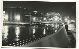 Tampere Tammerkosken voimalaitos yöllä, 1950-luku