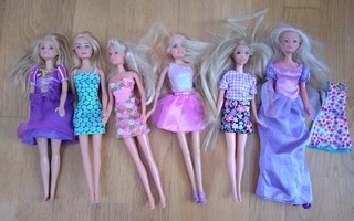 Barbie-nukkeja, 6 kpl