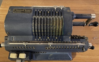 Original Odhner - mekaaninen laskukone