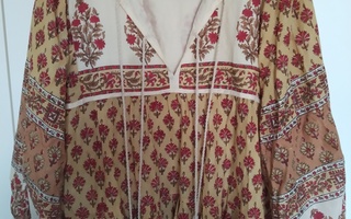 Boheemi mekko