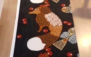 Marimekko Ketunmarja kangas 364x140 cm