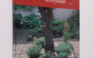 Leif Qvist : Pihan ja puutarhan kiveykset