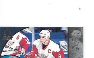 1998-99 Pacific Omega #88 Steve Yzerman Detroit Red Wings