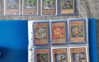 Yu-Gi-Oh kortteja, vanhoja + 1st Edition