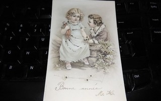 Kauniit Lapset Nukke Kimalletta v.1903 PK100